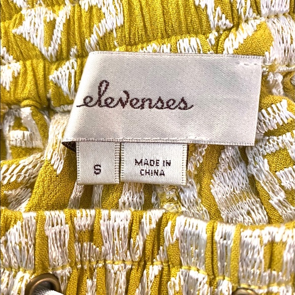 Elevenses Embroidered Gold Shorts - Picture 16 of 16